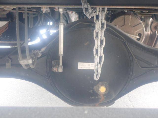 三菱ふそうファイターアルミバン中型（4t）[写真28]