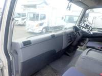 三菱ふそうファイターアルミバン中型（4t）[写真33]