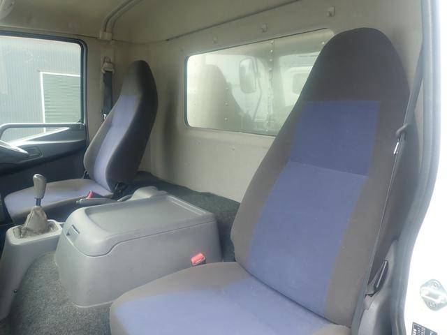 三菱ふそうファイターアルミバン中型（4t）[写真35]