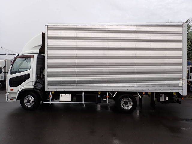 三菱ふそうファイターアルミバン中型（4t）[写真06]