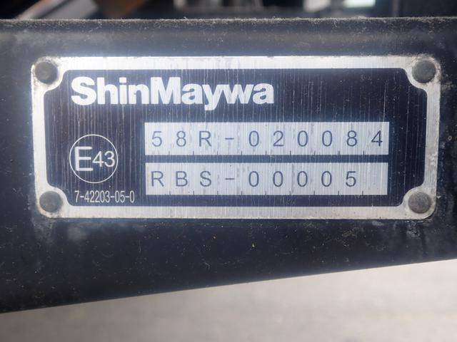 三菱ふそうファイターアルミバン中型（4t）[写真08]