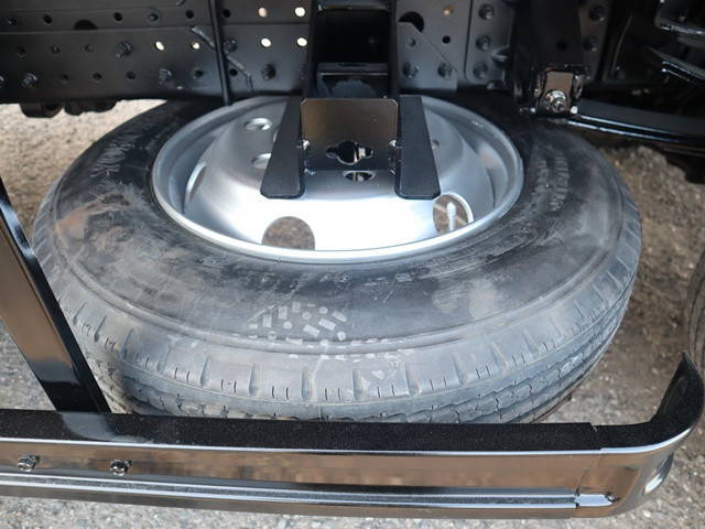 三菱ふそうキャンタークレーン5段小型（2t・3t）[写真25]