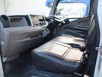 三菱ふそうキャンタークレーン5段小型（2t・3t）[写真28]