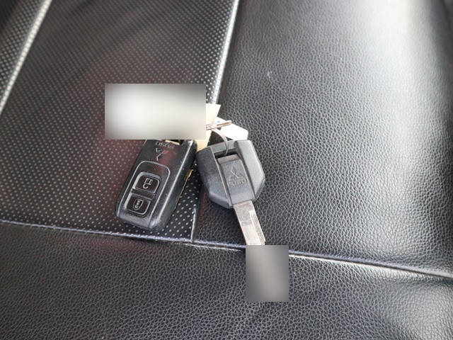 三菱ふそうキャンタークレーン5段小型（2t・3t）[写真37]