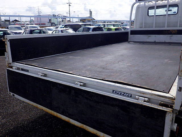 トヨタダイナ平ボディ小型（2t・3t）[写真10]