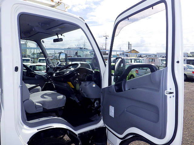 トヨタダイナ平ボディ小型（2t・3t）[写真26]