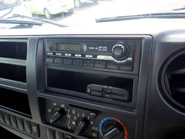 トヨタダイナ平ボディ小型（2t・3t）[写真32]