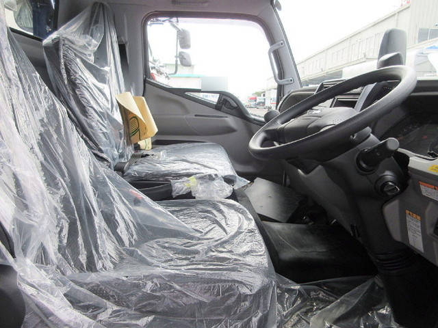 三菱ふそうキャンターセーフティローダー小型（2t・3t）[写真15]