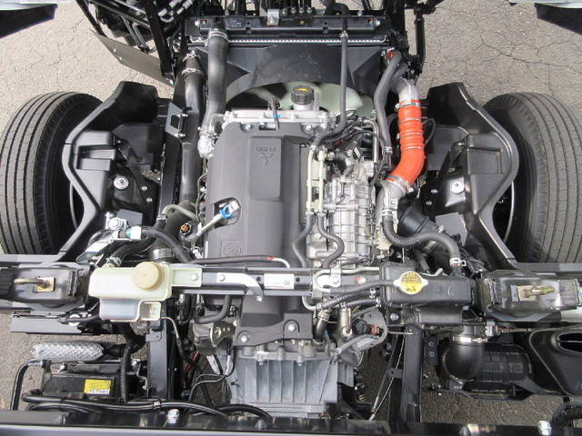 三菱ふそうキャンターセーフティローダー小型（2t・3t）[写真21]