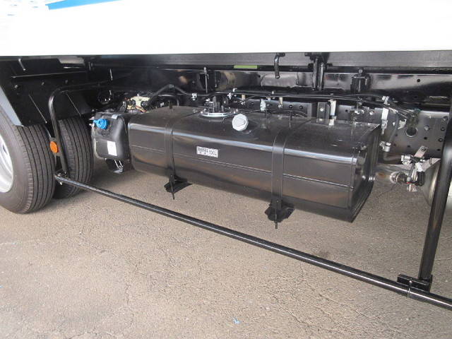 三菱ふそうキャンターセーフティローダー小型（2t・3t）[写真09]