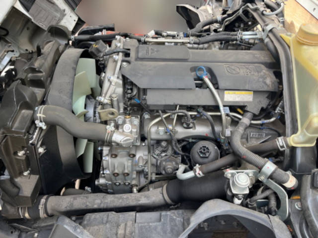 三菱ふそうキャンター平ボディ小型（2t・3t）[写真17]