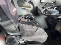 三菱ふそうキャンター平ボディ小型（2t・3t）[写真19]