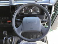 いすゞエルフアルミブロック小型（2t・3t）[写真34]