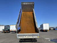 三菱ふそうスーパーグレートダンプ大型（10t）[写真10]