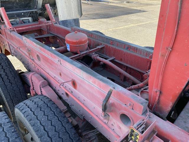 三菱ふそうスーパーグレートダンプ大型（10t）[写真16]