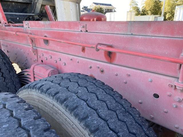 三菱ふそうスーパーグレートダンプ大型（10t）[写真18]