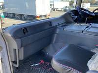 三菱ふそうスーパーグレートダンプ大型（10t）[写真32]