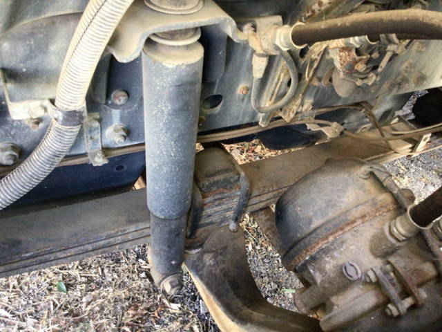 三菱ふそうスーパーグレートダンプ大型（10t）[写真15]