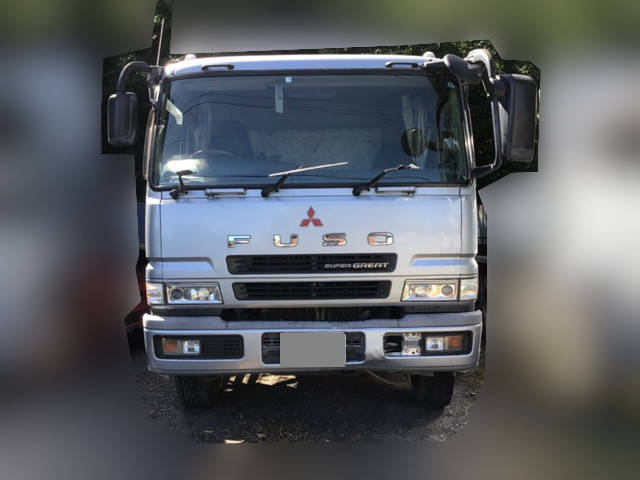 三菱ふそうスーパーグレートダンプ大型（10t）[写真08]