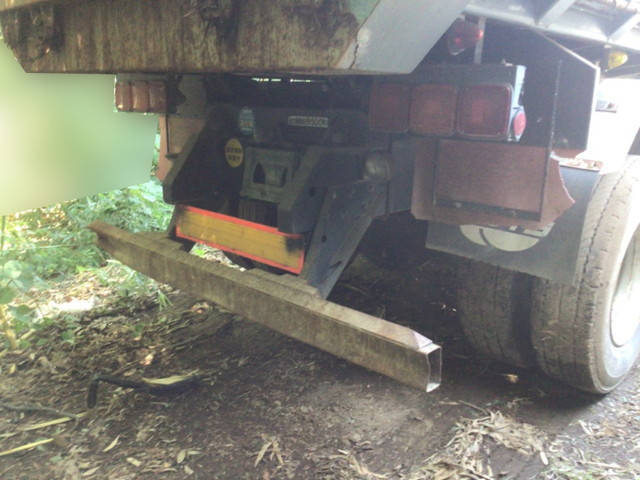 三菱ふそうスーパーグレートダンプ大型（10t）[写真14]