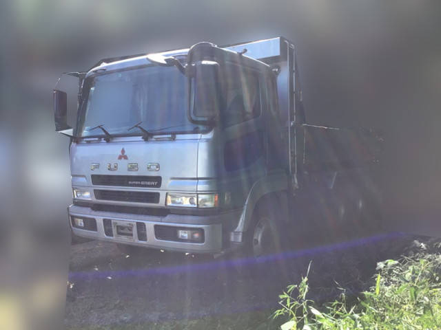 三菱ふそうスーパーグレートダンプ大型（10t）[写真02]