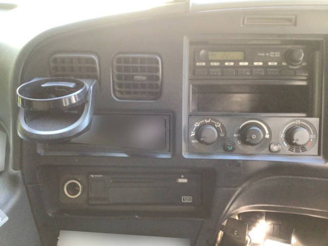 三菱ふそうスーパーグレートダンプ大型（10t）[写真37]