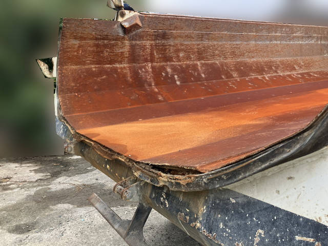 UDトラックスクオンダンプ大型（10t）[写真11]