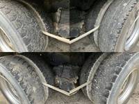 UDトラックスクオンダンプ大型（10t）[写真17]