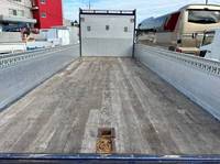 UDトラックスコンドルアルミブロック増トン（6t・8t）[写真09]