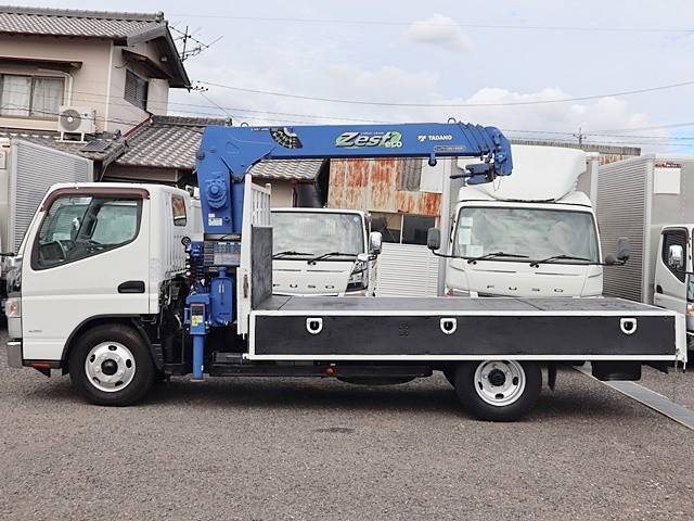 三菱ふそうキャンタークレーン4段小型（2t・3t）[写真07]