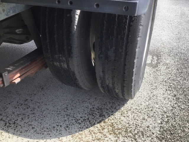 いすゞエルフ幌車小型（2t・3t）[写真14]