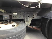 いすゞエルフ幌車小型（2t・3t）[写真16]