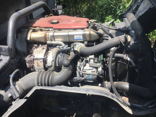 日野デュトロアルミブロック小型（2t・3t）[写真20]