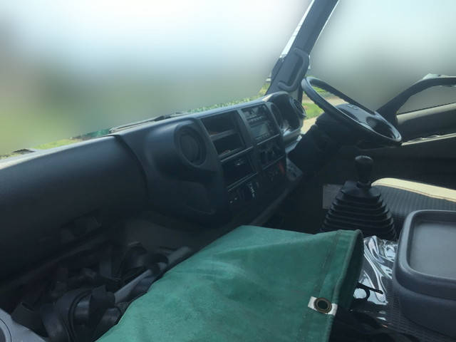 日野デュトロアルミブロック小型（2t・3t）[写真22]