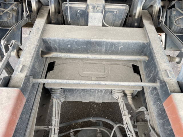 日野プロフィアダンプ大型（10t）[写真17]