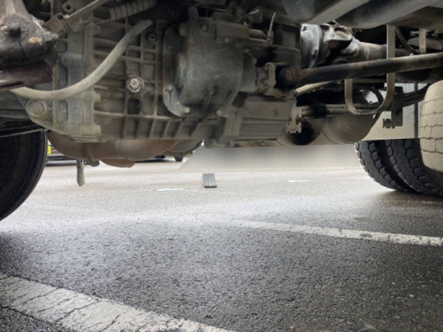 日野プロフィアダンプ大型（10t）[写真24]