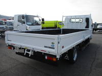 三菱ふそうキャンター平ボディ小型（2t・3t）[写真04]