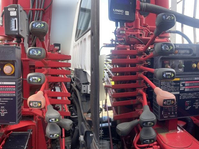 三菱ふそうファイターセルフクレーン3段増トン（6t・8t）[写真15]