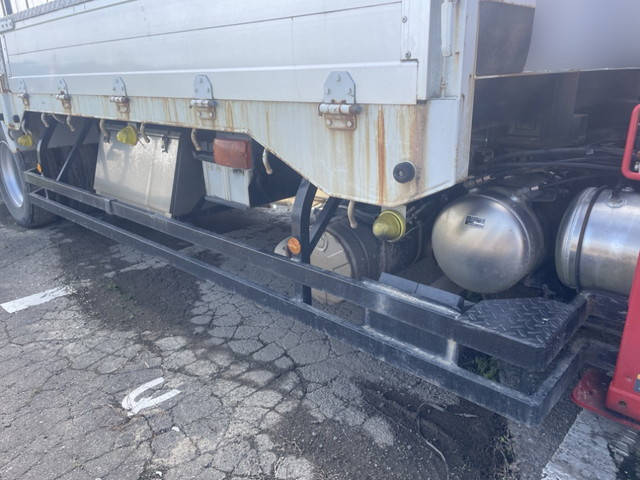 三菱ふそうファイターセルフクレーン3段増トン（6t・8t）[写真20]