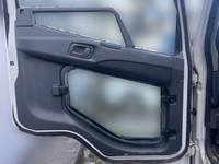 三菱ふそうファイターセルフクレーン3段増トン（6t・8t）[写真28]