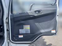 三菱ふそうファイターセルフクレーン3段増トン（6t・8t）[写真29]