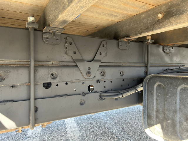 いすゞフォワードクレーン4段増トン（6t・8t）[写真16]