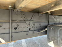 いすゞフォワードクレーン4段増トン（6t・8t）[写真16]