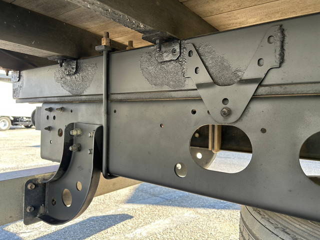 いすゞフォワードクレーン4段増トン（6t・8t）[写真19]