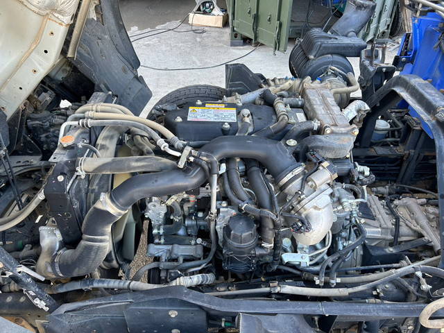 いすゞフォワードクレーン4段増トン（6t・8t）[写真33]