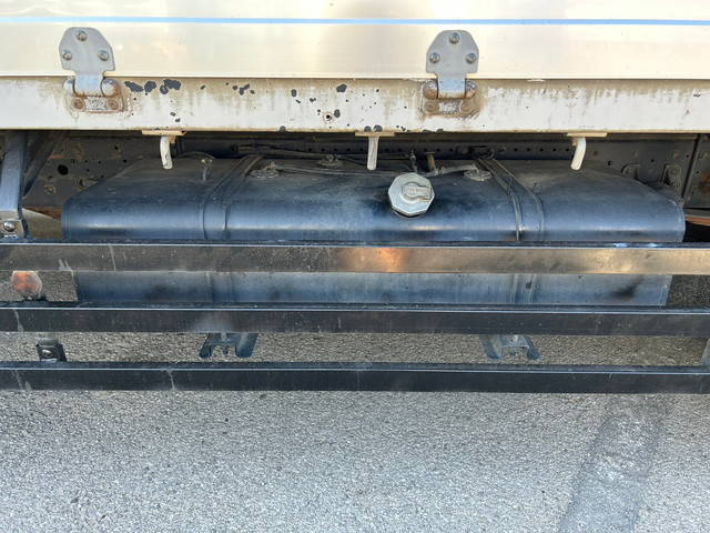 いすゞフォワードクレーン4段増トン（6t・8t）[写真34]