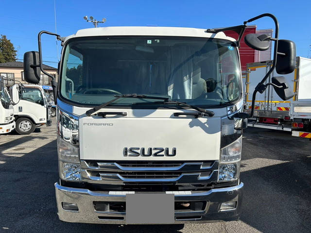 いすゞフォワードクレーン4段増トン（6t・8t）[写真09]