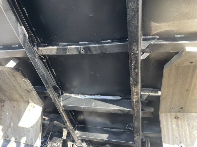 日野レンジャーダンプ・クレーン付増トン（6t・8t）[写真10]