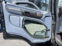 日野レンジャーダンプ・クレーン付増トン（6t・8t）[写真28]