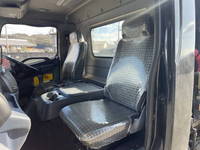 日野レンジャーダンプ・クレーン付増トン（6t・8t）[写真30]